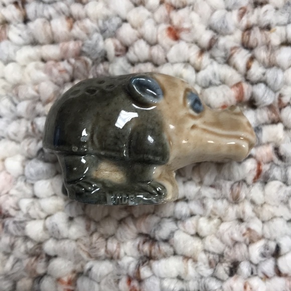 Eight Wade of England Red Rose Tea figures - Picture 7 of 7